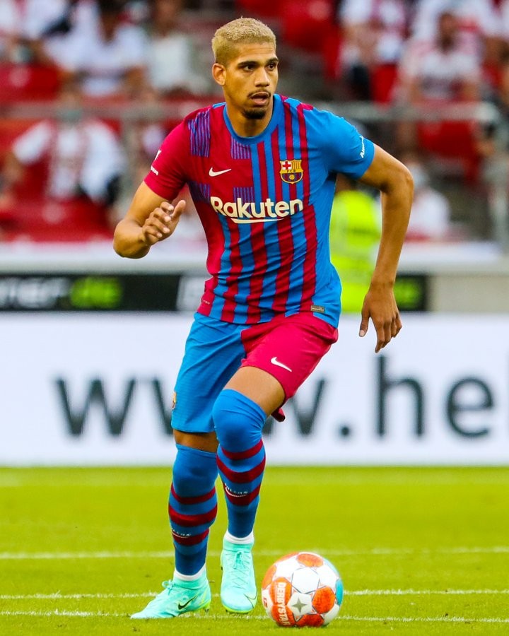 米卢重回国足任主帅