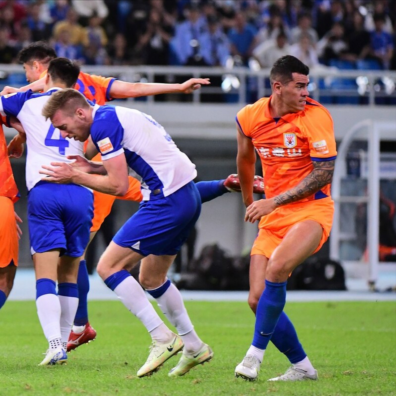 九游官网-客队的球队席应位于记录台同方向的 